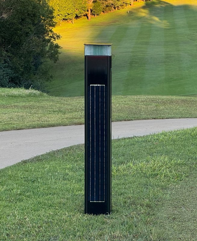 Forewarned Blind Shot bollard on the tee